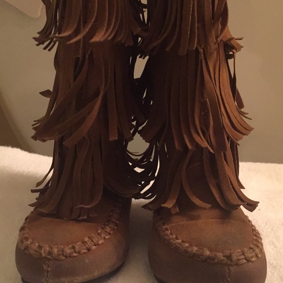 Boots - Picture 2 of 2